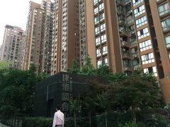 重庆南岸康德国会山李先生地暖安装现场